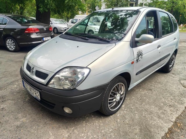 renault